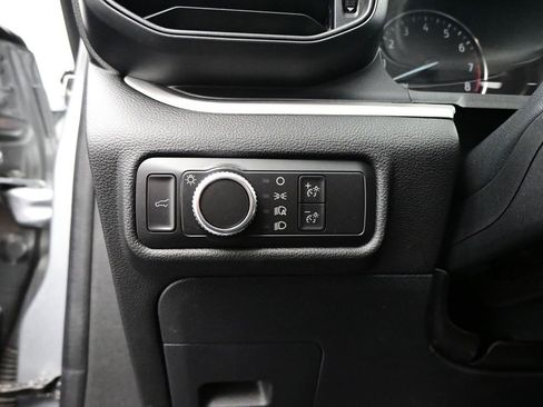 Used 2022 Ford Explorer XLT RWD image 12