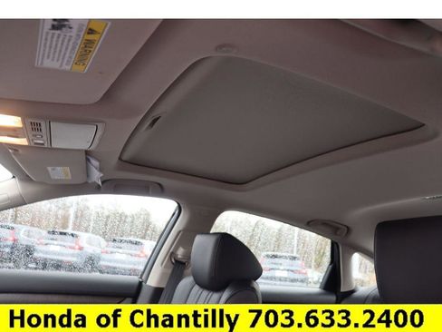 Certified 2022 Honda Accord Touring image 21