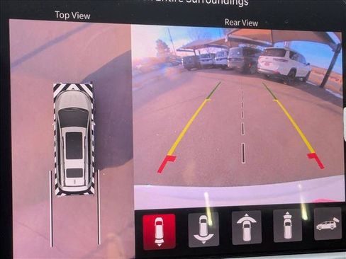 New 2026 Chrysler Pacifica Pinnacle AWD/4WD image 12