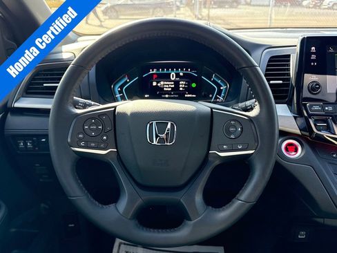 Certified 2024 Honda Odyssey Sport image 16