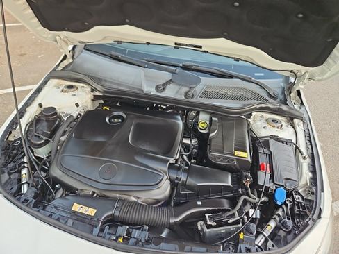 Used 2014 Mercedes-Benz CLA 250 image 22