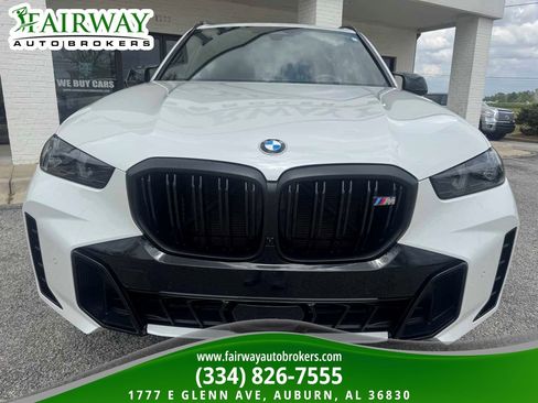 Used 2026 BMW X5 M60i w/ Climate Comfort Package image 3