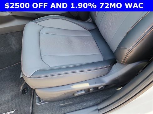 New 2025 Subaru Crosstrek 2.5i Limited w/ Crosstrek Mirror Package image 15