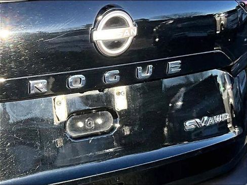 Certified 2023 Nissan Rogue SV image 27