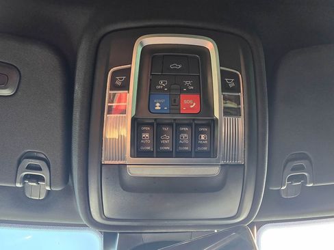 Used 2022 RAM 1500 Limited AWD/4WD image 25