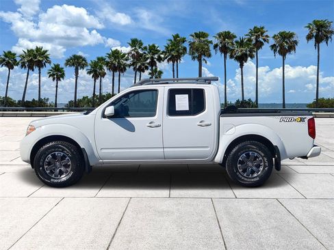 Used 2016 Nissan Frontier PRO-4X w/ Pro-4x Luxury Package image 6