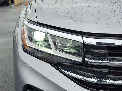 Certified 2023 Volkswagen Atlas SE AWD/4WD image 9