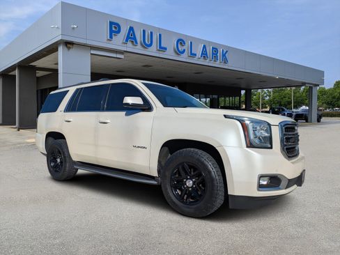 Used 2015 GMC Yukon SLT w/ HD Trailering Package image 1