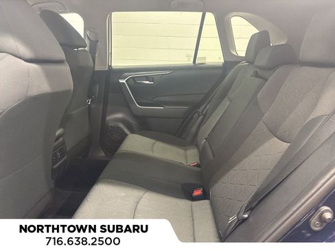 Used 2020 Toyota RAV4 XLE w/ Carpet Mat Package image 23