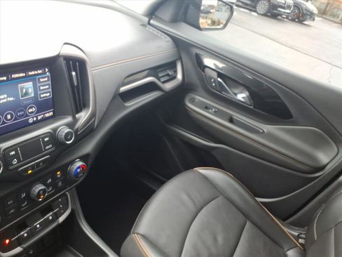 Used 2023 GMC Terrain AT4 w/ Tech Package image 21