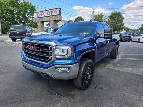 Used 2017 GMC Sierra 1500 SLE w/ SLE Value Package image 7