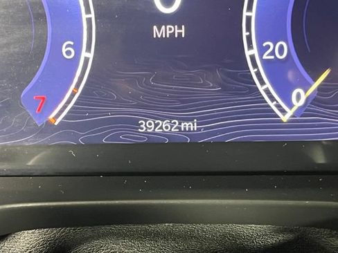 Used 2023 Jeep Grand Cherokee Altitude AWD/4WD image 24