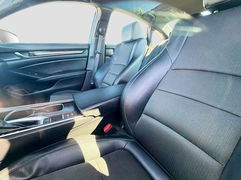 Used 2022 Honda Accord Sport image 22