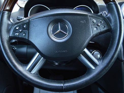 Used 2008 Mercedes-Benz GL 550 4MATIC image 19