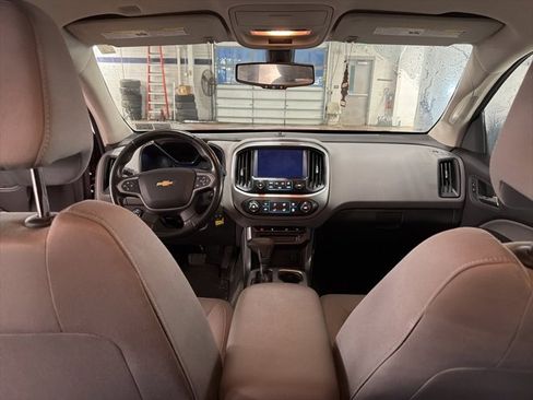 Used 2016 Chevrolet Colorado LT w/ LT Convenience Package image 15