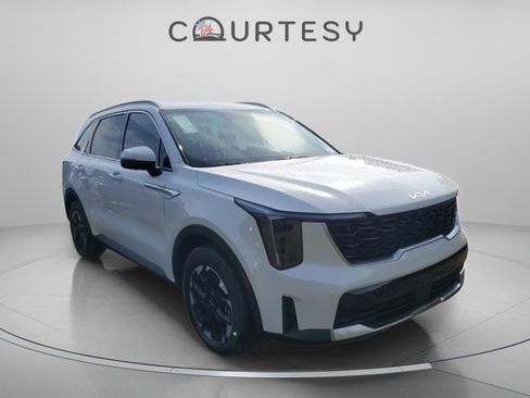 New 2026 Kia Sorento S FWD image 5