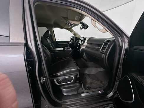 Used 2020 RAM 1500 Laramie image 30