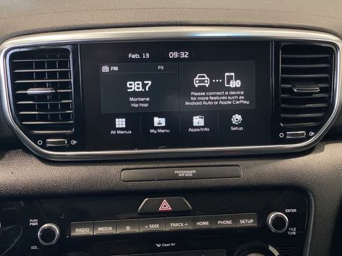 Used 2022 Kia Sportage EX image 19