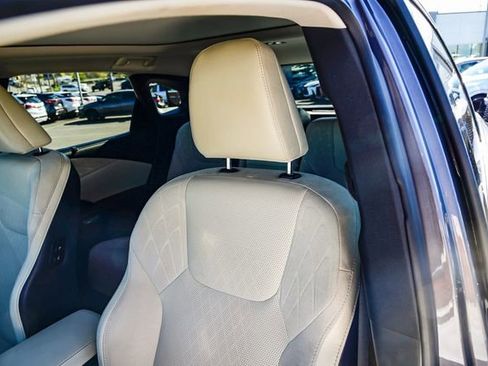 Used 2025 Lexus RX 450h AWD w/ Luxury Package image 26