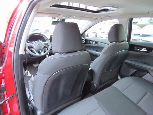 Used 2019 Kia Forte S w/ S Premium Package image 14