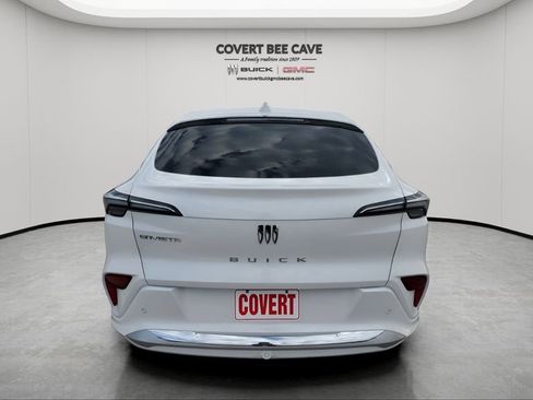 New 2026 Buick Envista Avenir image 8