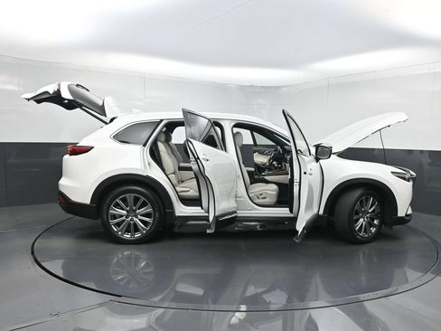Used 2021 MAZDA CX-9 Signature AWD/4WD image 39