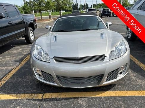 Used 2007 Saturn Sky w/ Premium Trim Pkg RWD image 2