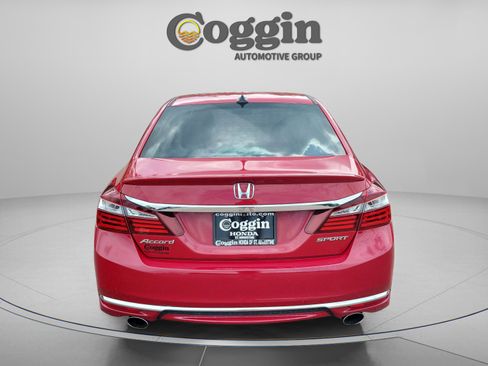 Used 2016 Honda Accord Sport image 4