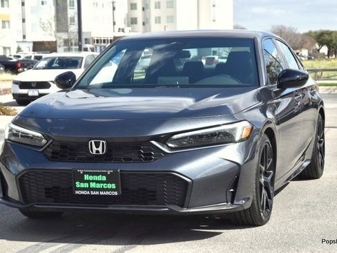 Used 2025 Honda Civic Sport image 1