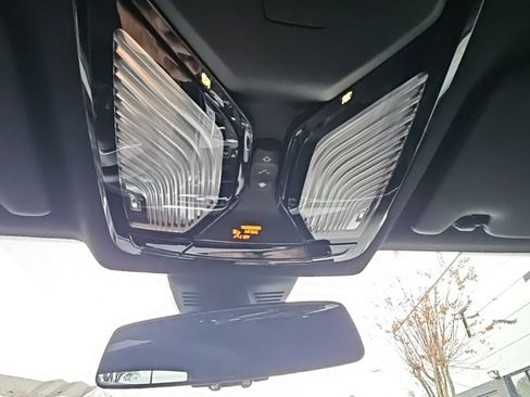 Used 2023 BMW M240i Coupe w/ Premium Package image 28