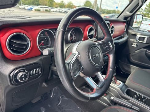 Used 2021 Jeep Gladiator Rubicon image 21