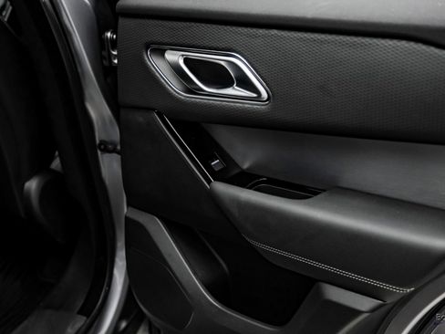 Used 2022 Land Rover Range Rover Velar R-Dynamic S image 78