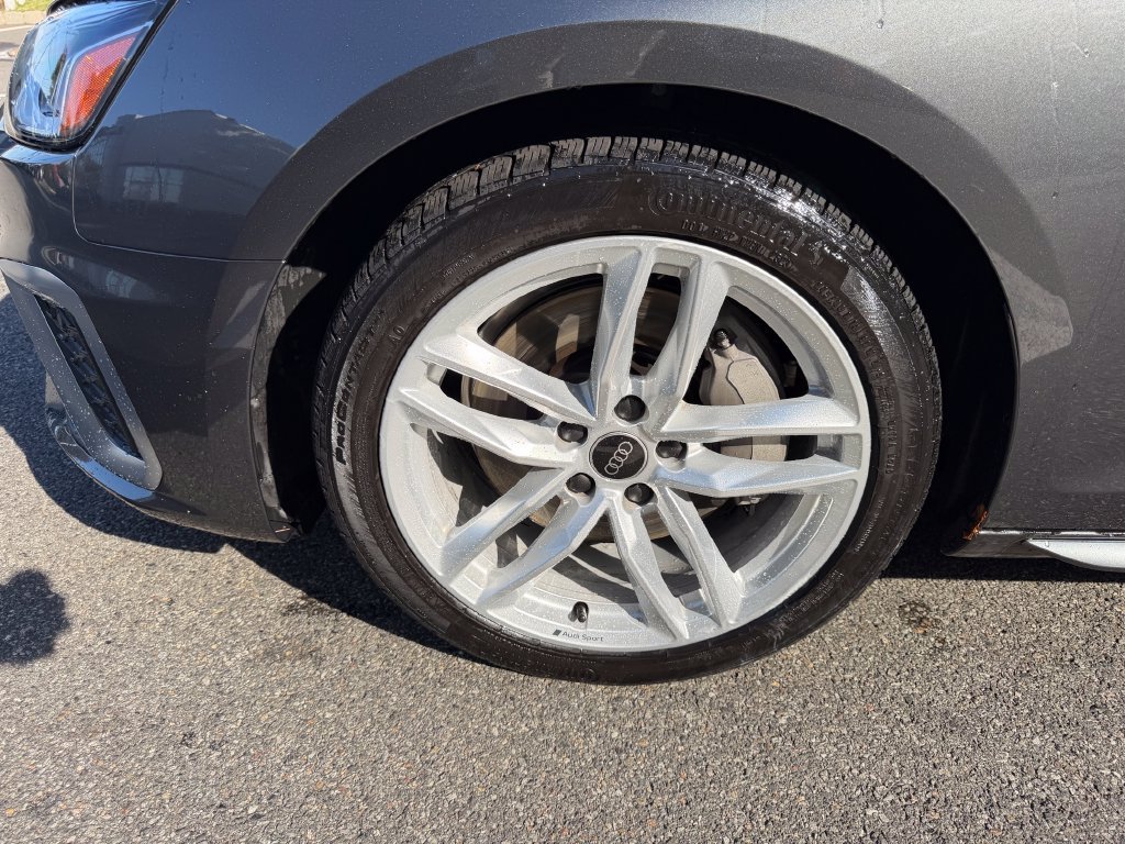 Used 2024 Audi A4 2.0T Premium AWD/4WD image 8