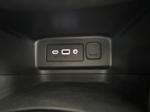 Used 2020 Chevrolet Equinox LT image 59