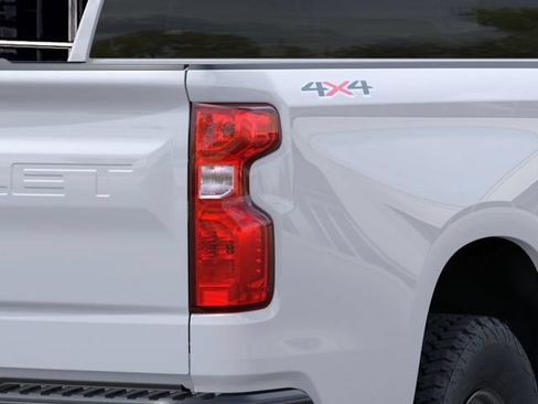 New 2026 Chevrolet Silverado 1500 W/T w/ WT Value Package AWD/4WD image 11