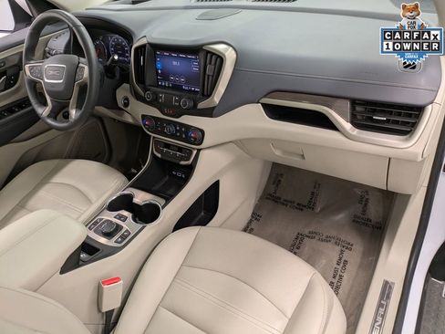 Used 2023 GMC Terrain Denali w/ Denali Premium Package image 30