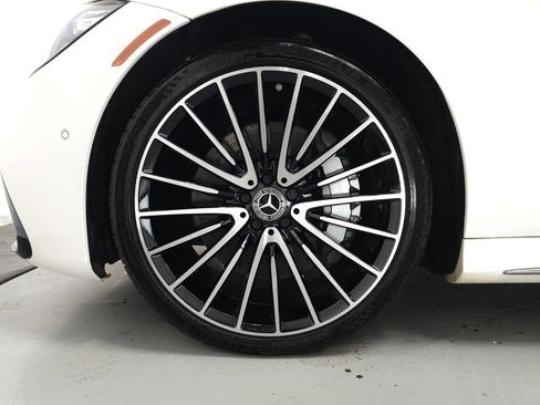 Used 2023 Mercedes-Benz S 580 4MATIC Sedan image 38