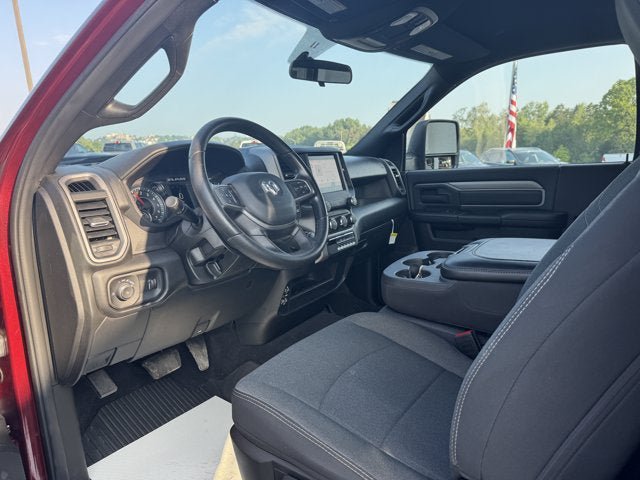 Used 2024 RAM 2500 Tradesman w/ Chrome Appearance Group AWD/4WD image 12