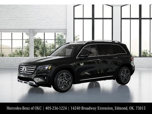 Used 2026 Mercedes-Benz GLB 250 image 38
