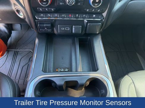 Used 2022 Chevrolet Silverado 1500 LTZ w/ LTZ Premium Package image 27