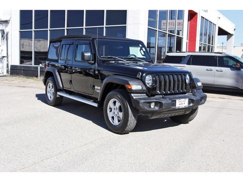 Used 2021 Jeep Wrangler Unlimited Sport image 9