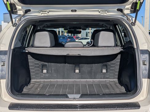 Certified 2021 Subaru Crosstrek 2.5i Limited w/ Moonroof Package 2 image 13