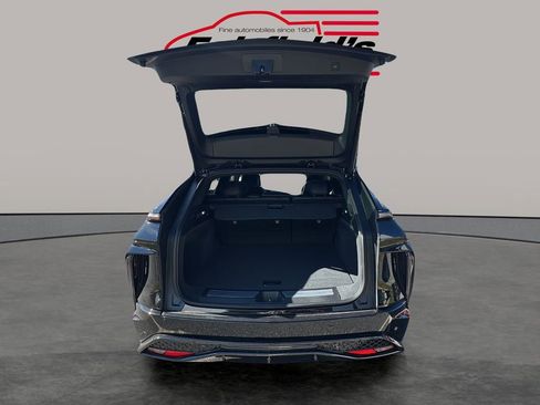 New 2026 Cadillac Lyriq V image 22