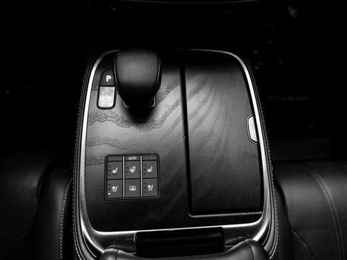 Used 2023 Lexus LS 500h AWD w/ Luxury Package image 54