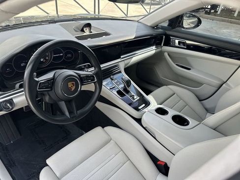 Used 2022 Porsche Panamera 4S image 38
