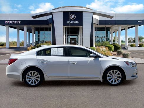 Used 2015 Buick LaCrosse Leather FWD image 3