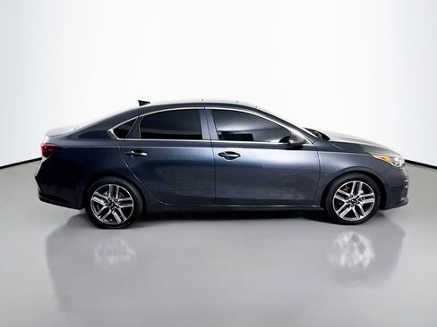 Used 2021 Kia Forte EX image 11