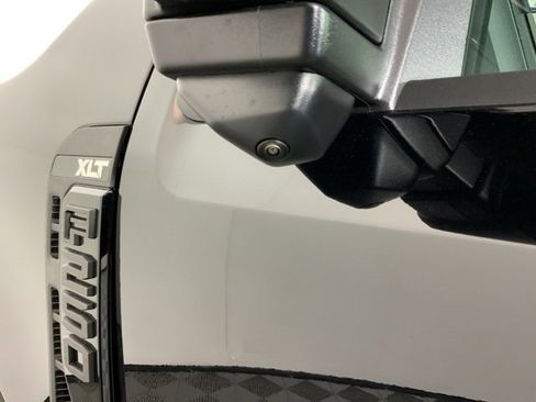 New 2025 Ford F250 XLT w/ Black Appearance Package image 12