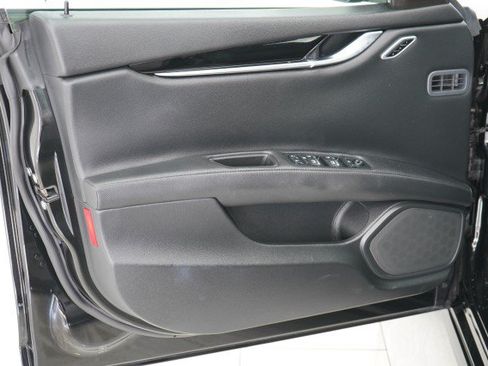 Used 2019 Maserati Ghibli S Q4 AWD/4WD image 59