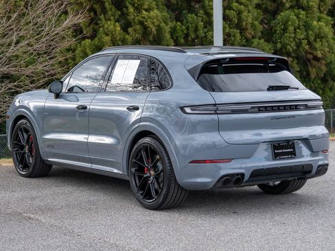 Certified 2025 Porsche Cayenne GTS image 3